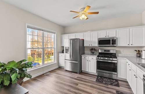 Northwest Raleigh Casa | Charming 2-bedroom townhome near RDU Airport and downtown Raleigh