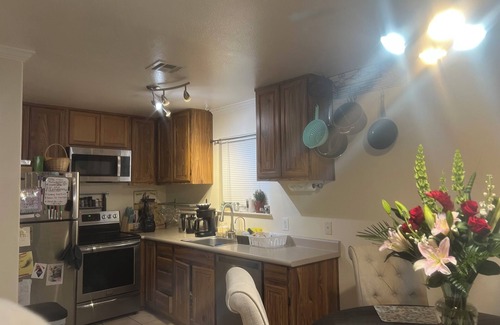 Rohnert Park Casa | Charming 2-bedroom townhome in delightful Cotati with fitness room, WiFi