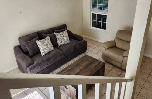 Rohnert Park Casa | Charming 2-bedroom townhome in delightful Cotati with fitness room, WiFi