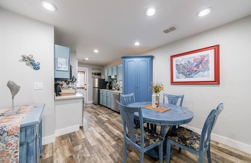 Smyrna Casa | Charming 2-bedroom townhome in Smyrna with WiFi, AC