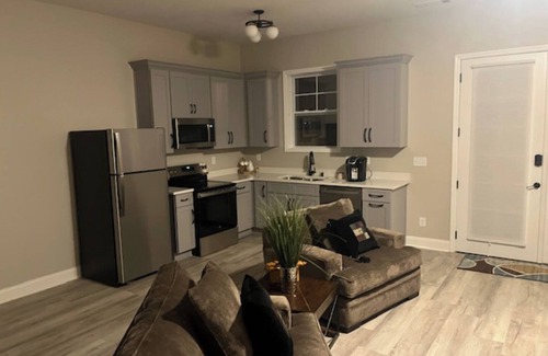 Gainesville Casa | Charming 2-bedroom downstairs apartment with AC, WiFi in delightful Dawsonville
