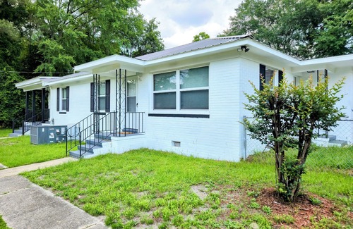 Fayetteville Apartamento | Charming 2-bedroom Suite w/Impressive Kitchenette in Fayetteville, NC