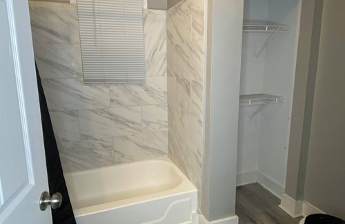 Near Northside Casa | Charming 2-bedroom house with WiFi in fabulous Indianapolis
