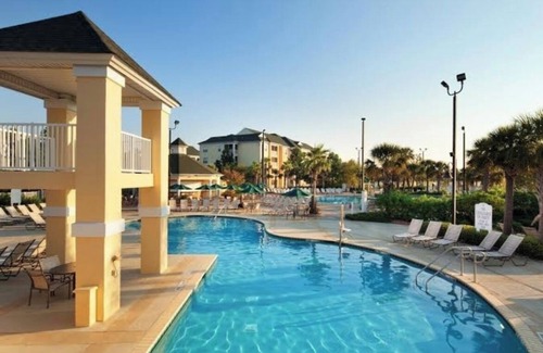Myrtle Beach Villa | Charming 2-bedroom villa with Full kitchen. Sleeps 6 to 8. Wifi and amenities.