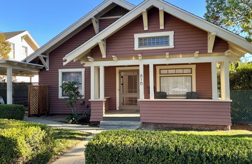 Santa Paula Casa | Charming 2-bedroom bungalow in Santa Paula with WiFi, AC