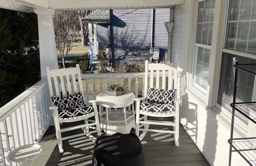 Spring Lake Heights Casa | Charming 2-bedroom house in wonderful Spring Lake Heights - Dogs Welcome
