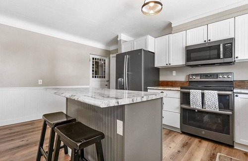 Williamsburg Apartamento | Charming 2-bedroom apartment in Williamsburg close to the Flintfields Horse Show