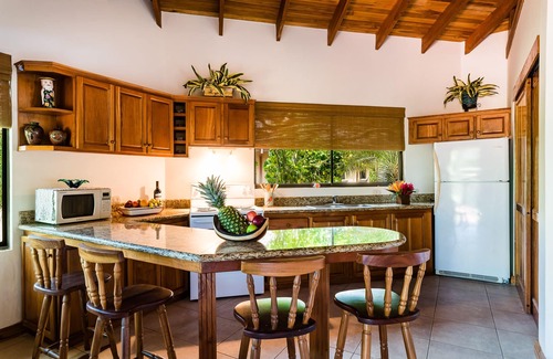 Playa Hermosa Villa | Increíble área común, especial para familias.