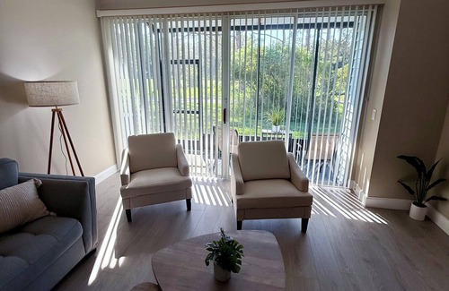 Greater Northdale Condominio | Charming 2 BR condo with golf course views in North Tampa area!