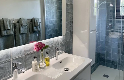 Fougueyrolles Casa | Charming 2-BR in Fougueyrolles: Modern Comfort, Classic Elegance