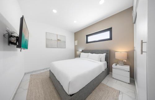 Ponton Apartamento | Charming 2 BR Oasis in Oranjestad by Bocobay