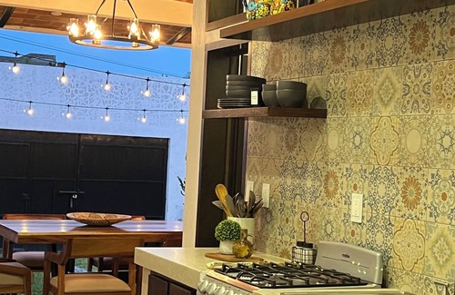 Jiquilpan de Juárez Casa | Charming 2-bedroom house with AC, WiFi in peaceful Jiquilpan de Juárez