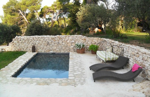 Cavaillon Casa | Charming 2-person gite with pool between Luberon and Alpilles