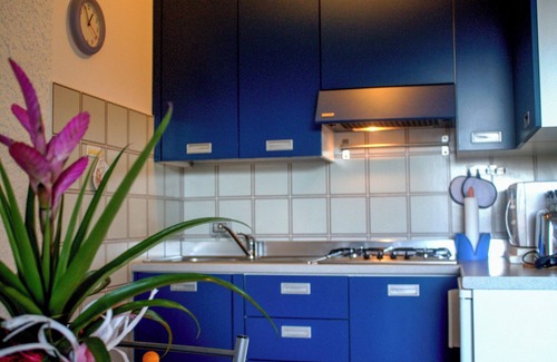 Porto Valtravaglia Apartamento | Encantador apartamento de 2 dormitorios con balcón y hermosa vista al lago