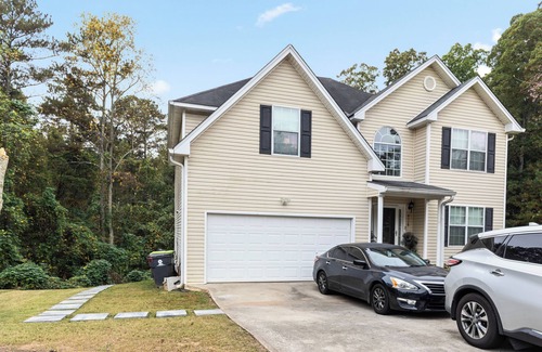 Union City Casa | Charming 2BD/1BTH Home Near Atlanta Airport