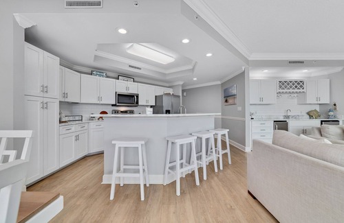 Orange Beach Condominio | Charming 2bd/2ba w/ Bay View, Pool w/ Lazy River