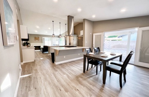 Ontario Casa | Charming 2bed 1bath Private pool self check-in Medical Center Downtwon Disney