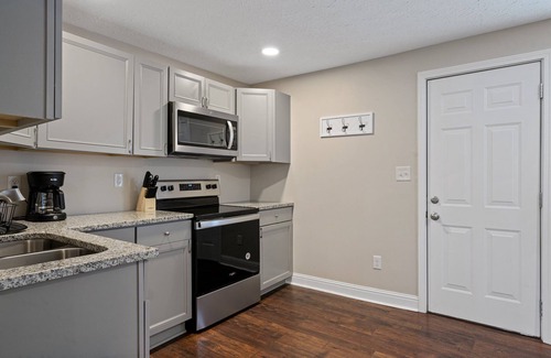 Bowling Green Casa | Charming 2BR/1BA home Near WKU
