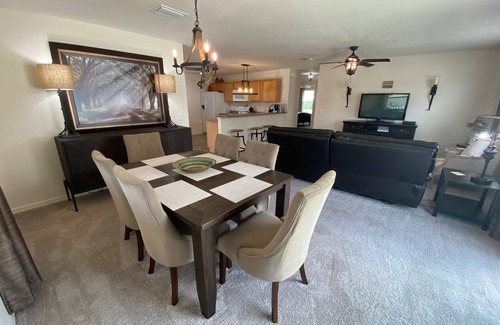 Dunedin Casa | Charming 2BR/2BA Rental in The Villages: Relax in Style in Dunedin