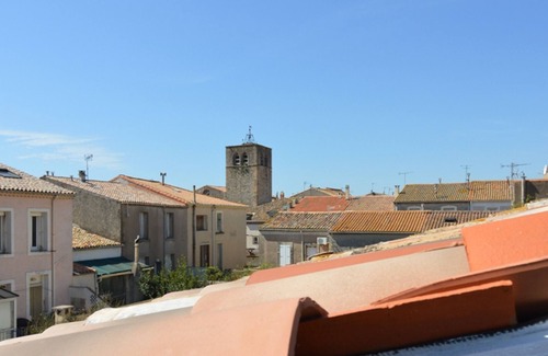 Meze Apartamento | Para vivir felizmente, vive escondido en este apartamento de encanto cerca del Parque del Castillo