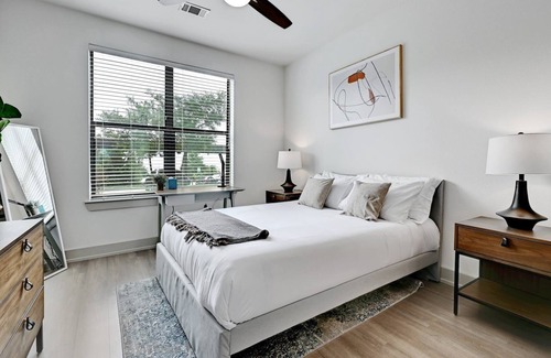 East Oak Hill Apartamento | Charming 2BR Apt w/ Hill Country Setting & City Access
