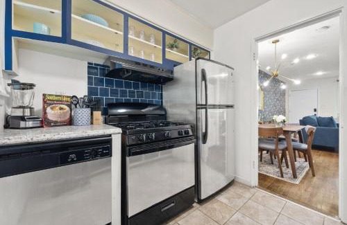 Lindridge-Martin Manor Apartamento | Charming 2BR in Buckhead with Backyard