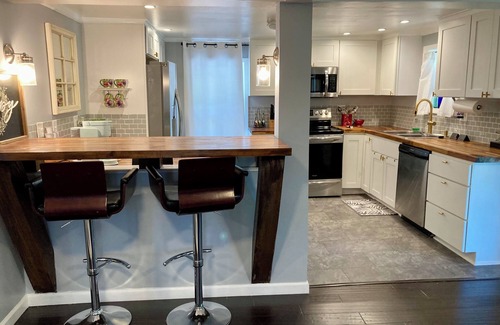 Grand Rivers Casa | Charming 2BR near Lake Barkley – fully equipped and ready for your stay!