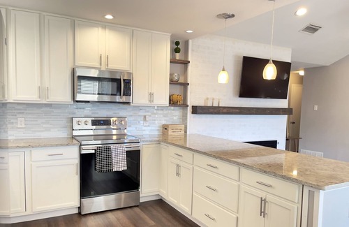 Northeast Carrollton Casa | Charming 3/2 - Extended stay discounts