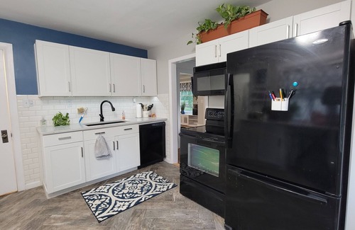 Cleveland Heights Casa | Charming 3-bdrm in Quiet, Convenient Location