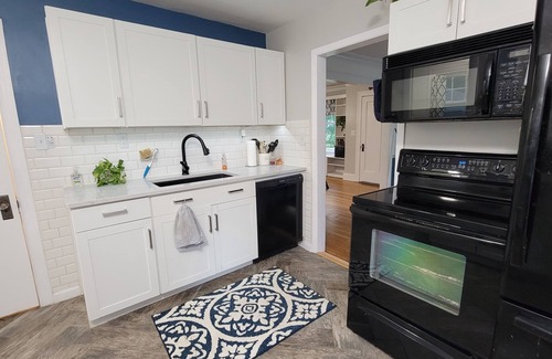 Cleveland Heights Casa | Charming 3-bdrm in Quiet, Convenient Location
