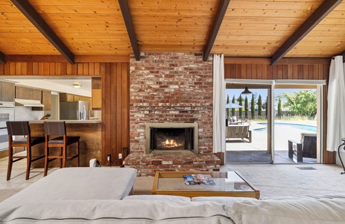 St. Helena Villa | Charming 3 Bdroom w/ a heated pool in the heart of wine country in Saint Helena.