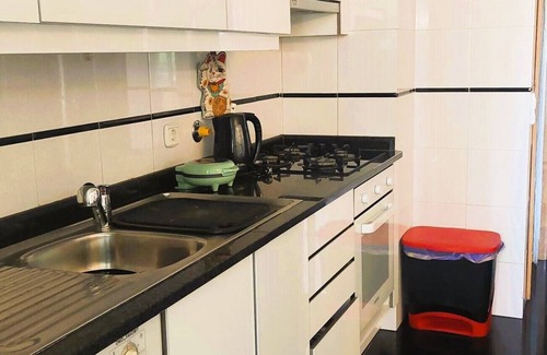 Gulpilhares Apartamento | Charming 3-bedroom apartment in delightful Miramar, with shared pool