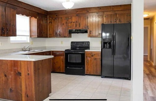 Sevier County Casa | Charming 3-bedroom house with AC and WiFi 20 minutes form Sevierville