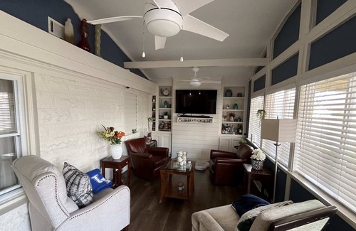 Buechel Casa | Charming 3 Bed, 2 Bath House Near Churchill Downs