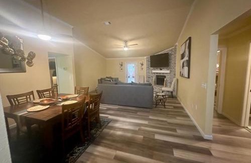 Converse Casa | Charming 3 Bed 2 Bath home in NE San Antonio