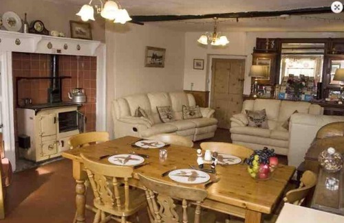 Exmoor National Park Casa | Charming 3-Bed House on Exmoor