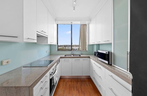 Russell Lea Apartamento | Charming 3-Bed Unit w/Views