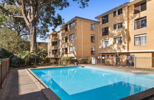 Russell Lea Apartamento | Charming 3-Bed Unit w/Views