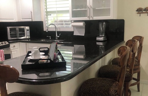 Greenacres Casa | Charming 3-bedroom house in pleasant Lake Worth Beach with WiFi, AC