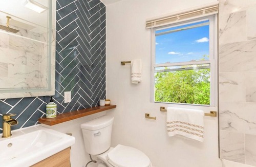 Cheverly Casa | Charming 3-bedroom house walk to metro station