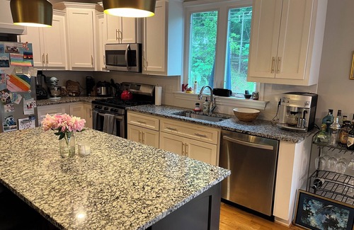 Charlottesville Casa | Charming 3-bedroom house in uspcale Charlottesville