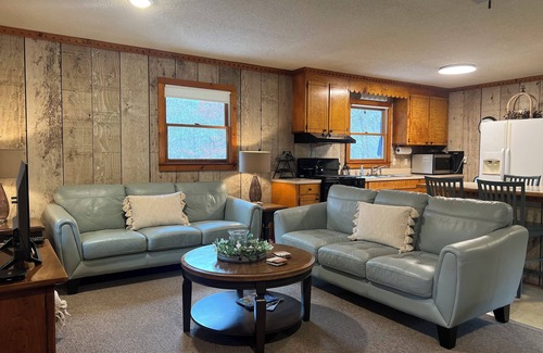 Laurel Springs Cabina | Charming 3-bedroom cabin in Laurel Springs