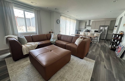 Commerce City Casa | Charming 3-bedroom house in peaceful Commerce City, CO with AC, WiFi, Patio