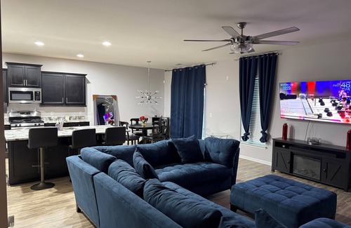 Moncks Corner Casa | Charming 3-bedroom house with community pool and AC in Moncks Corner