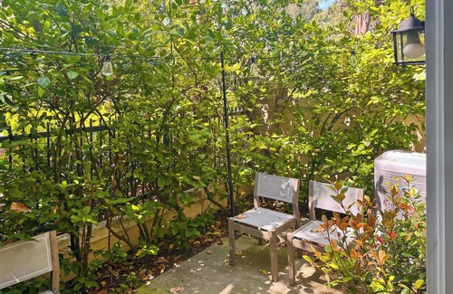 Newport Coast Condominio | Charming 3-bedroom condo in Newport Coast, renovated by a top designer in 2023.