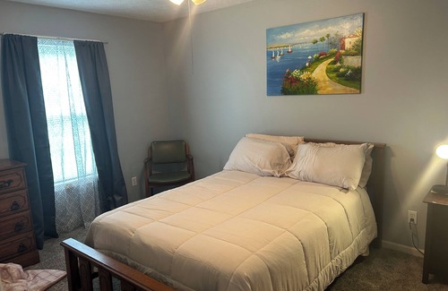 Counce Casa | Charming 3-bedroom cabin with AC, WiFi near Savannah river. Picwick campground