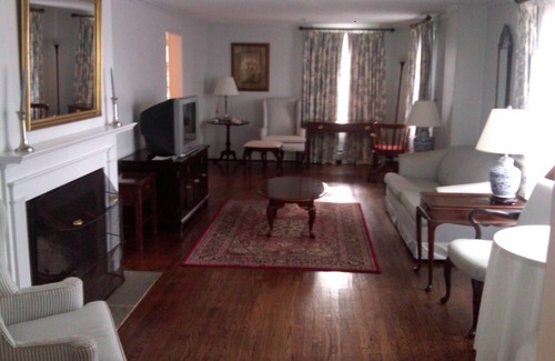 Avon Casa | Encanto 3 habitaciones Colonial En Avon, CT