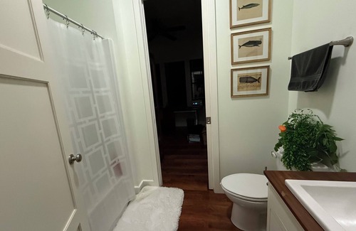 Eden Otro | Charming 3-bedroom farmhouse, w/fire pit, game room and outdoor space in Guyton