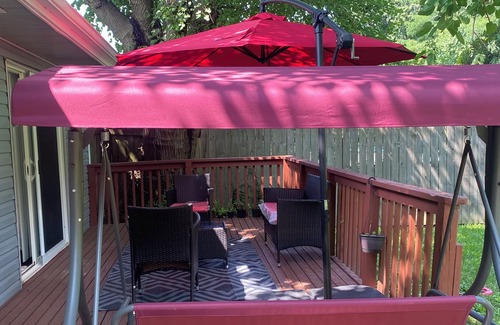 Colerain Township Casa | Charming 3-bedroom house in delightful Cincinnati with WiFi, AC