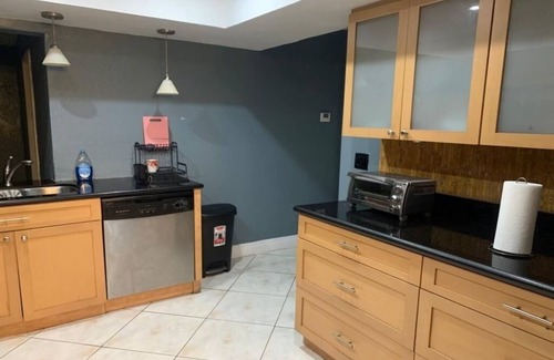 Lauderhill Casa | Charming 3-bedroom house with AC and WiFi in lovely Lauderhill
